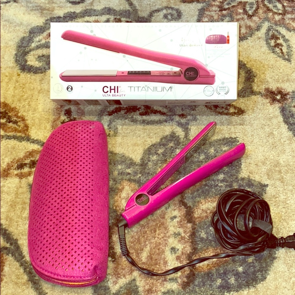 Ulta Beauty Exclusive Pink Chi Hair Straightener
